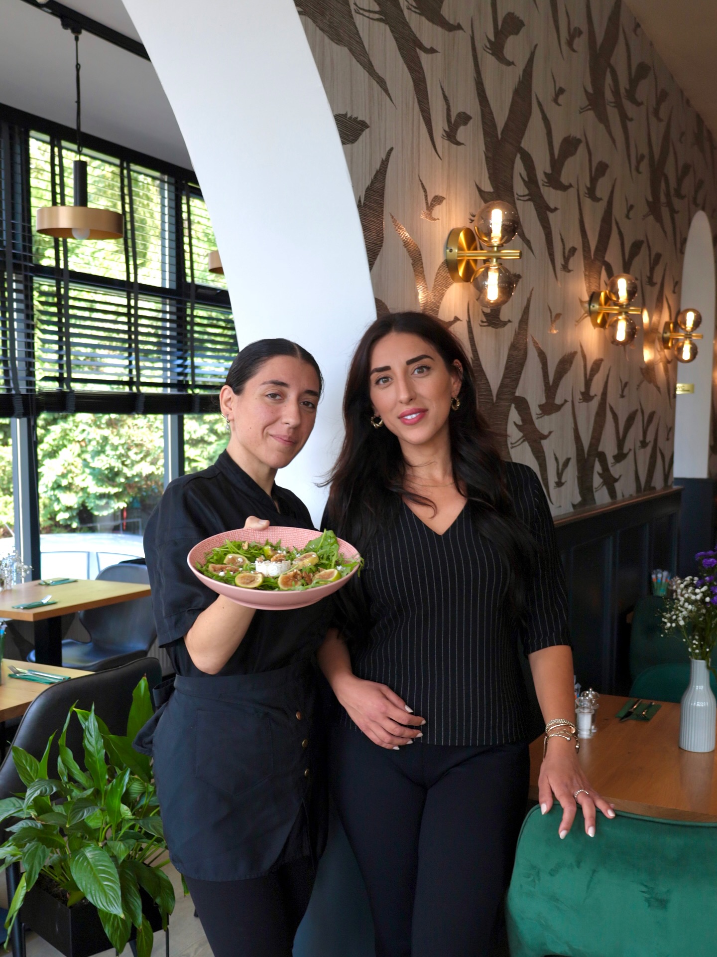 no19kitchenbar_1758822300_3729594627100830734_72676006433